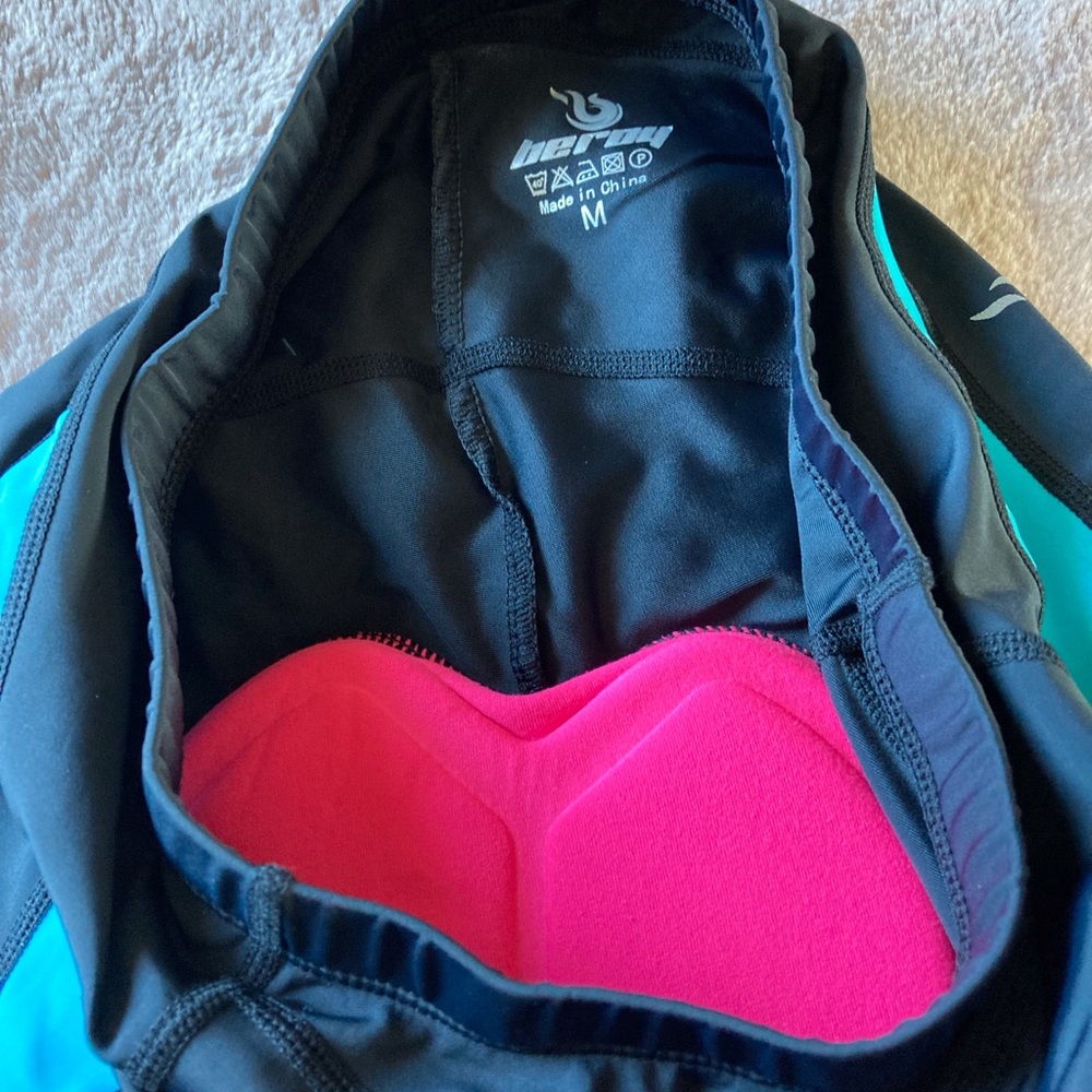 Beroy padded bike shorts - Picture 3 of 5